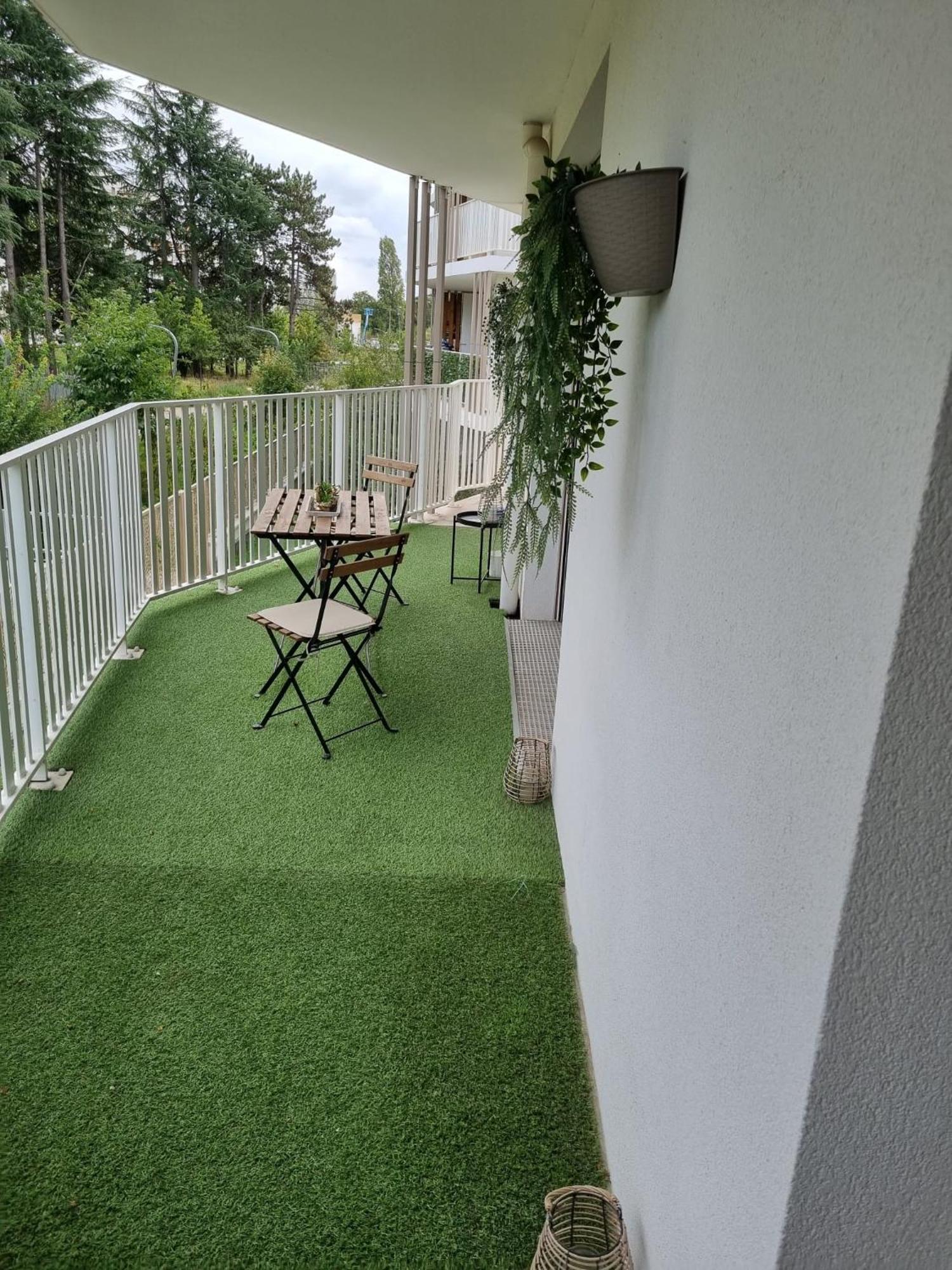 Allee Des Cedres Villepinte  Extérieur photo
